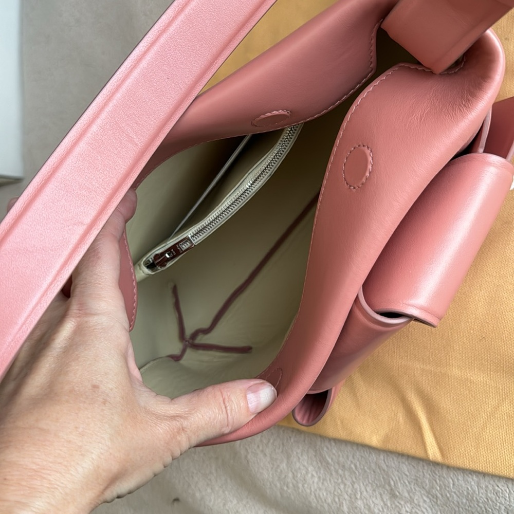 Acne Studios Musubi Bow Shoulder Bag Pink - Picture 8 of 11